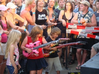 male_1-Tachovske-rockove-leto-10-07-2010.jpg